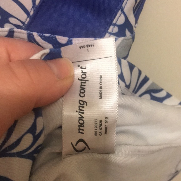 💚 2/22 💚 Workout top with built in bra - Picture 5 of 6